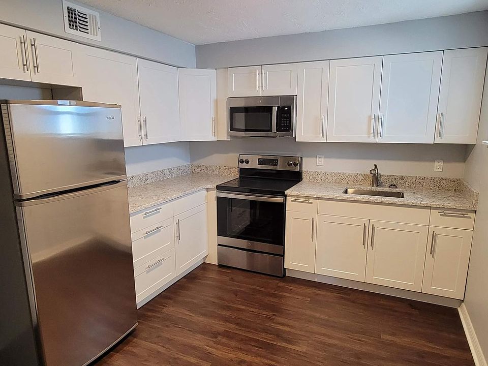 1st image of 276 Polk Ave #C2admmve9