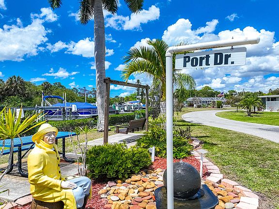 2nd image of 20631 Port Dr