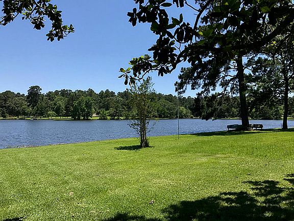 5th image of 20007 N Shore Dr