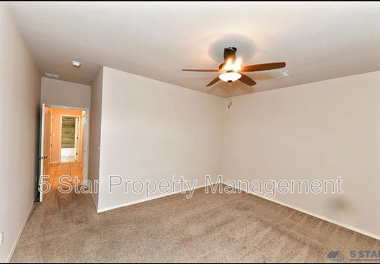 1908 William Caples St — Photo 20