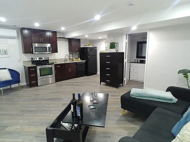 Villa De Adel Apts — Photo 33