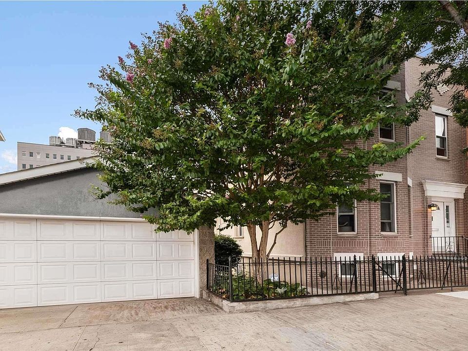 1st image of 23-20/22 33rd Street