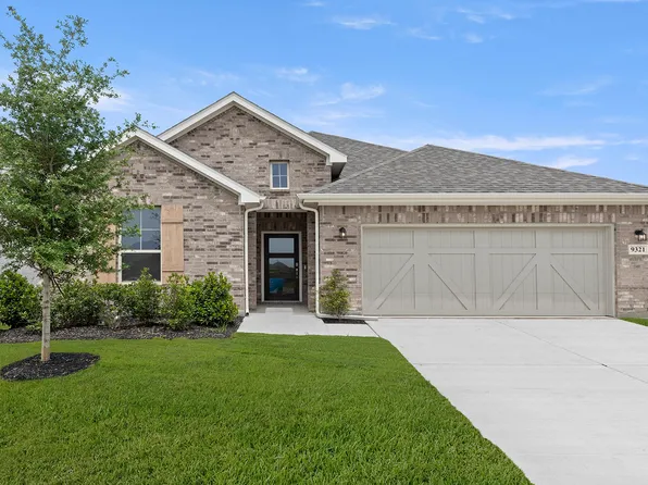 9321 Derry Ln, Aubrey, TX 76227