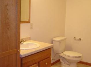 1017 E Monowau St APT 5, Tomah, WI 54660