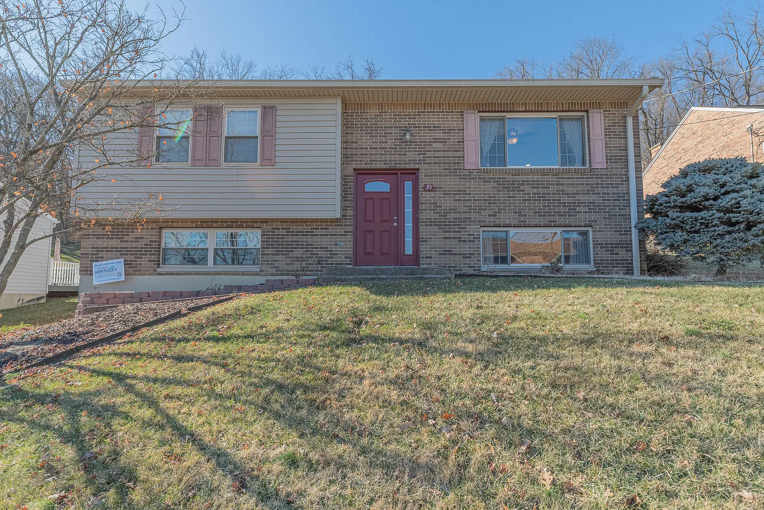 35 Hillside Dr photo 1