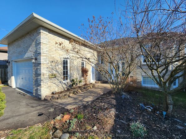 297 Cedarholme Ave, Georgina, ON L4P 2W5