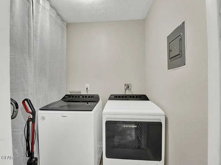 5119 Marla Dr — Photo 22