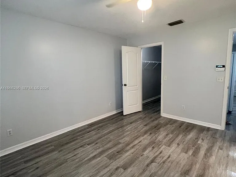 507 Peerless Cir — Photo 12