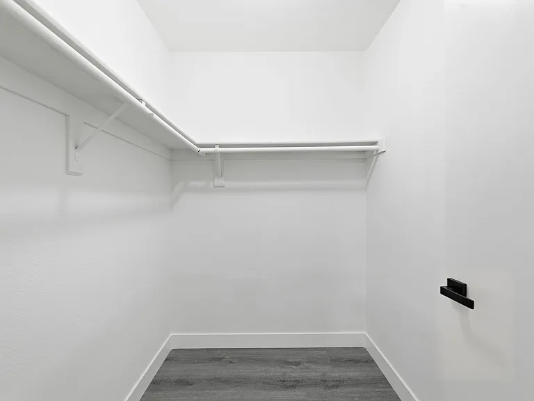 2030 Ivar Avenue — Photo 18