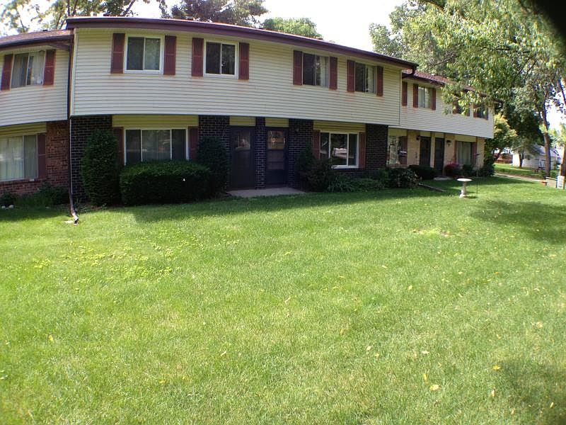 1st image of W164N11540 Castle Ct