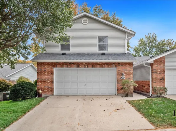 16 Fieldcrest Dr #29, Columbia, IL 62236
