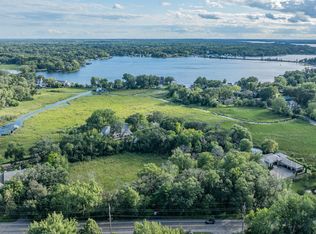 16307 McGinty Rd W, Wayzata, MN 55391