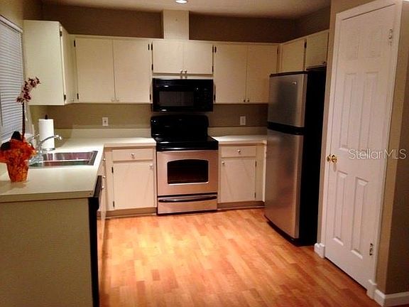 4th image of 8330 Duval Dr