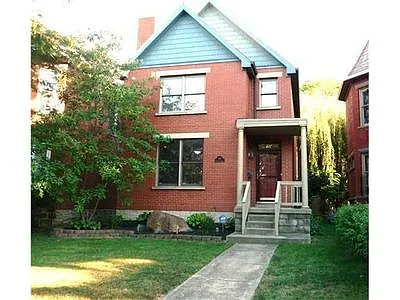 611 Franklin Ave photo 1