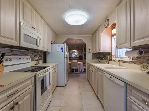 218 W Caribbean, Port St Lucie, FL 34952