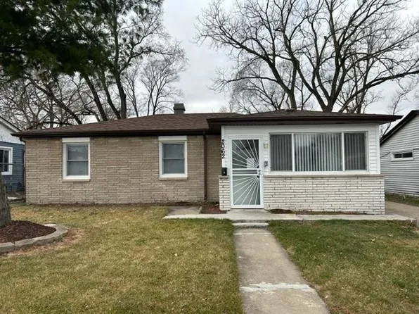 2062 Whitcomb St, Gary, IN 46404