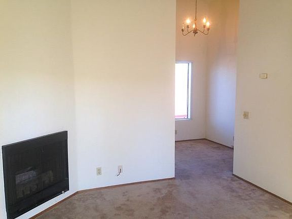 3rd image of 4070 Iowa St #2