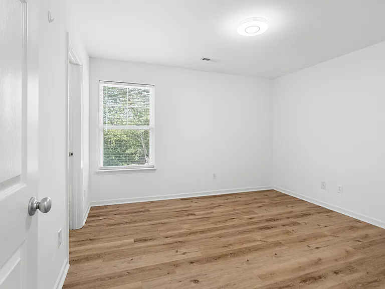 4409 Lawrence Daniel Dr — Photo 14