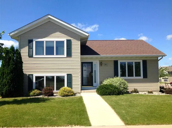 801 Bassford St, Saint Peter, MN 56082