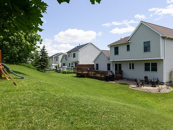 3rd image of 5910 King Hill Dr