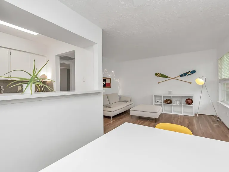 3224 Timmons Ln #136 — Photo 9