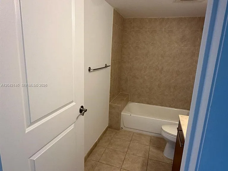 2641 N Flamingo Rd #1404N — Photo 31