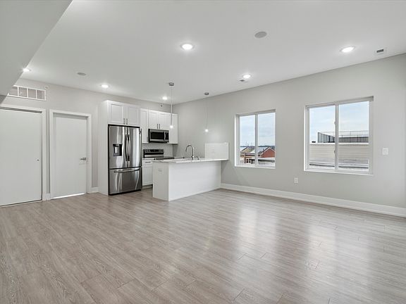 2nd image of 649 N 35th St Unit 301