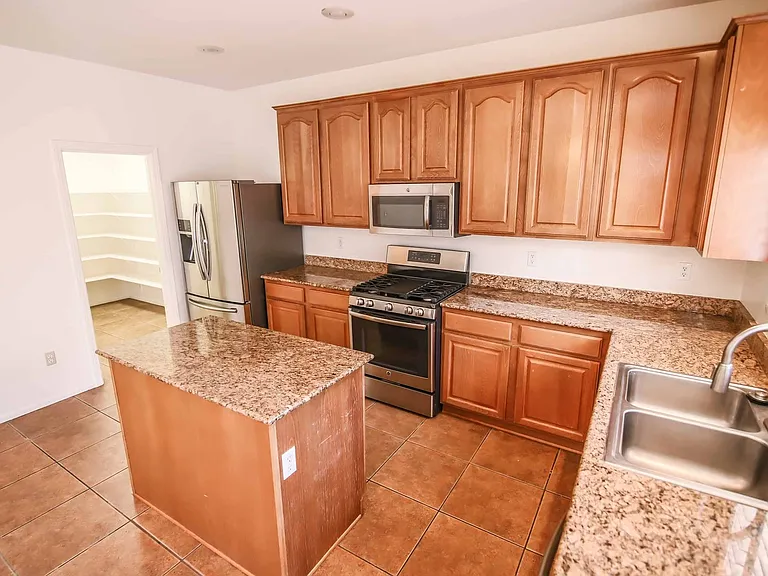 11244 Accentare Ct — Photo 8