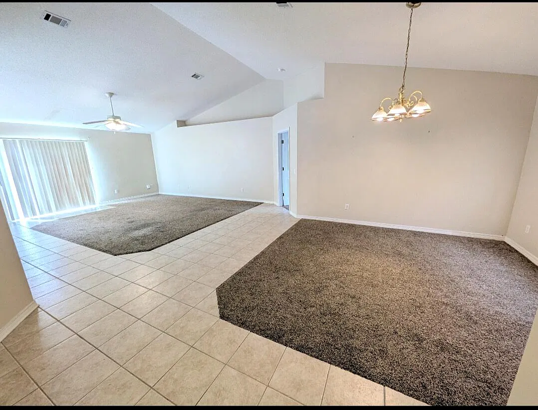 3 bed, 1804 sqft, $2,170 — Photo 2