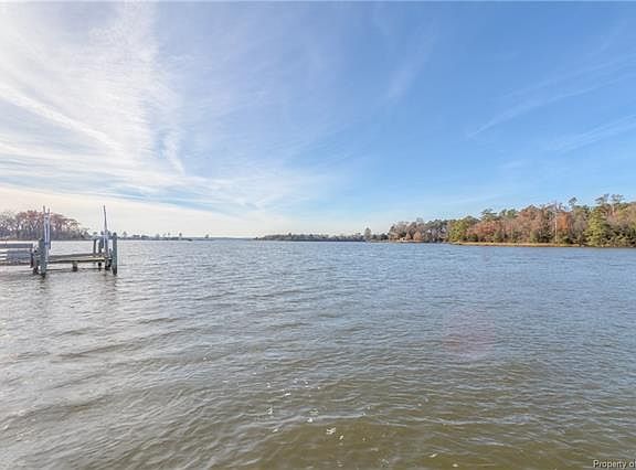 2nd image of 68 Sea Breeze Ct