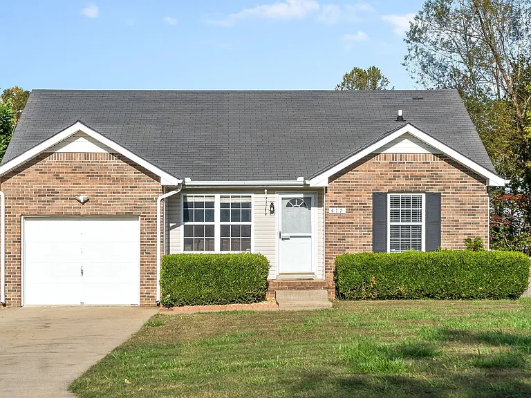 417 McMurry Rd — Photo 4