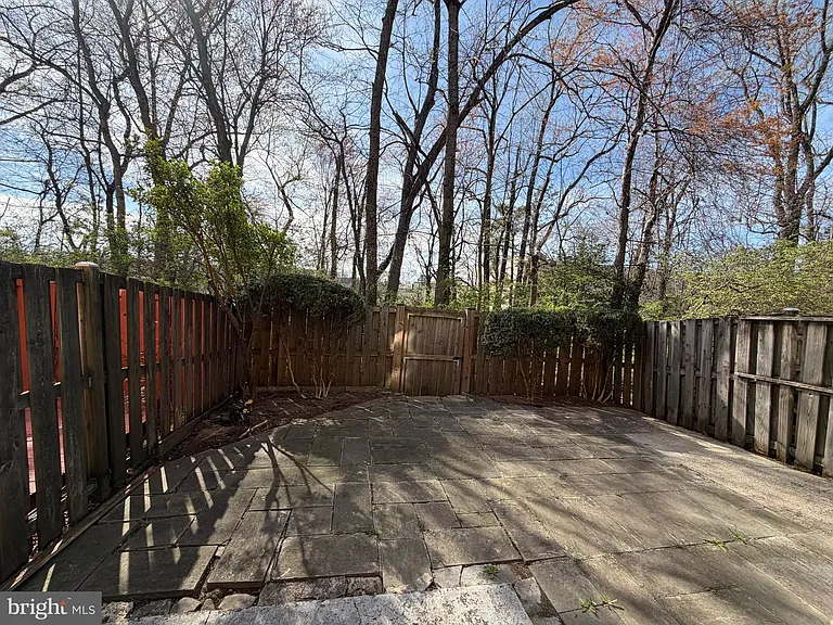 2998 Covington St — Photo 16