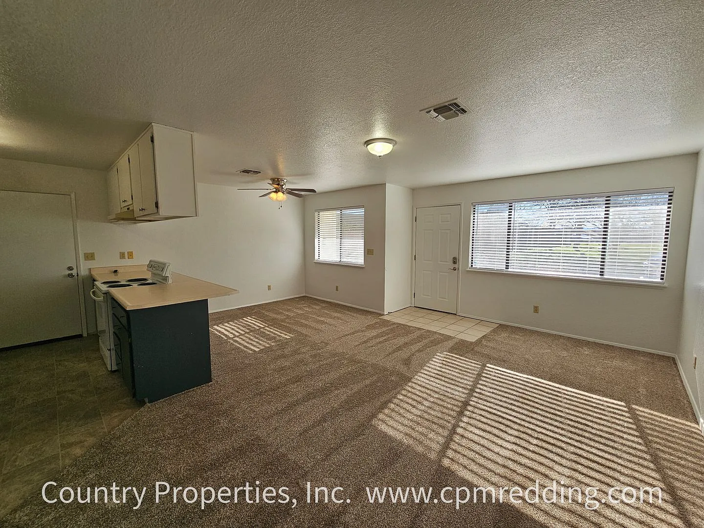 19746 Brokeoff Mountain Place — Photo 4