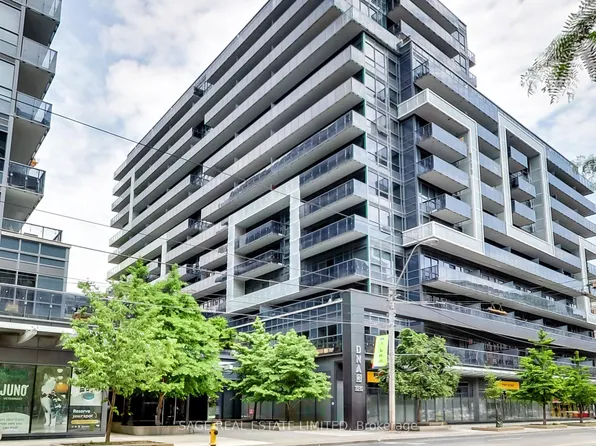 1030 King St W, Toronto, ON