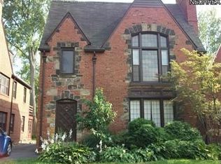 19432 Winslow Rd, Shaker Heights, OH 44122