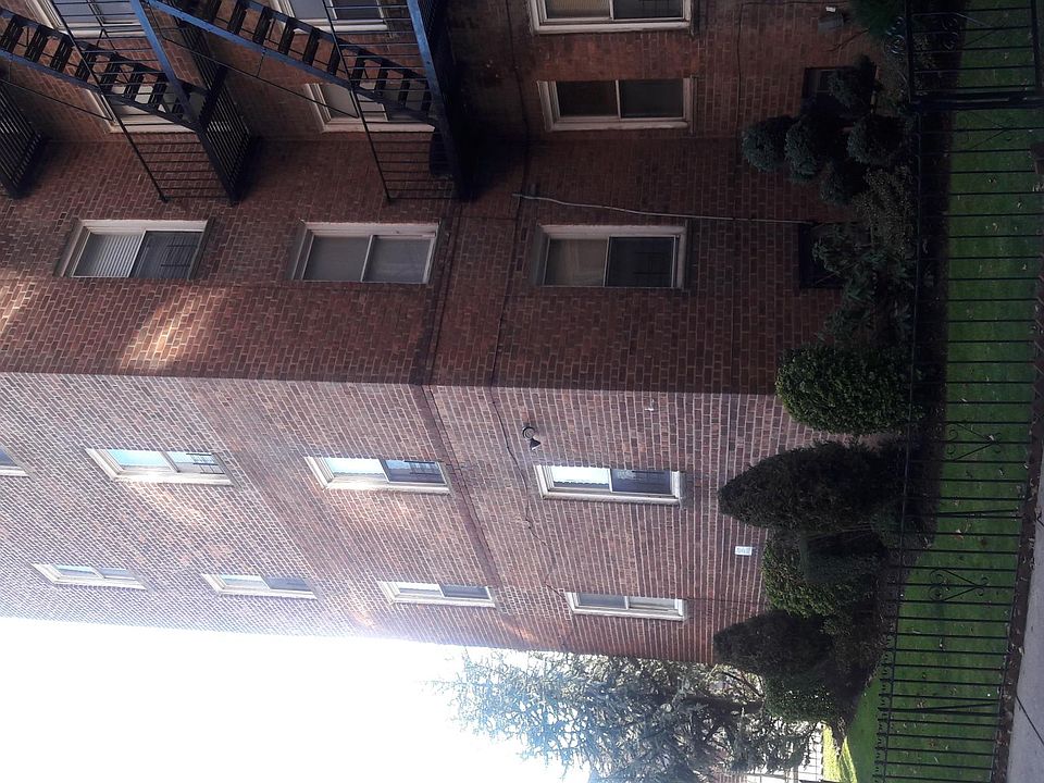 1st image of 4155 Kings Hwy APT 6E