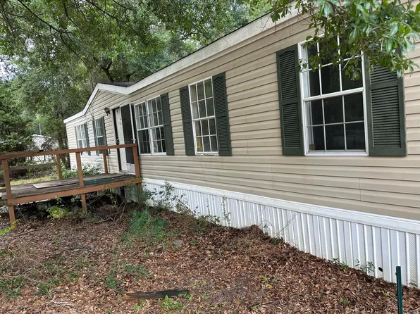 5331 Fox Hound Ln, Baker, FL 32531