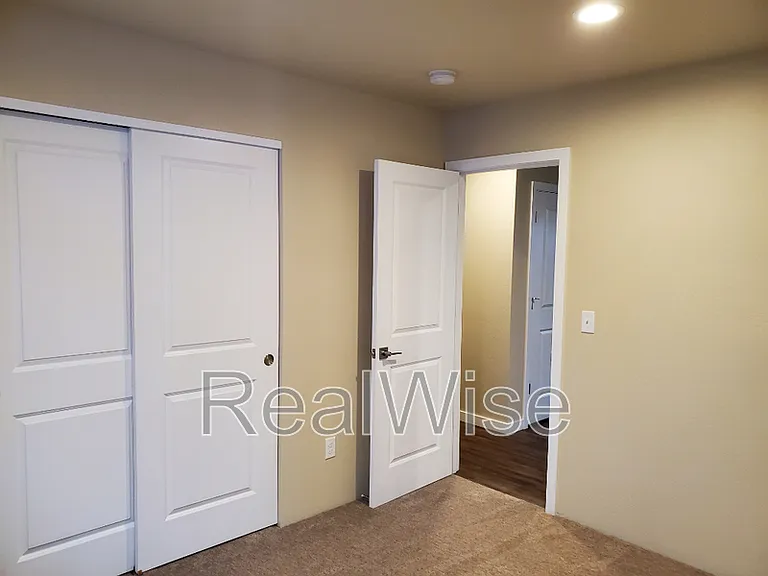 228 Cheryl Ln #13 — Photo 12