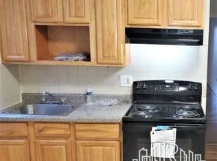 77 Bergen Ave #8569406, Jersey City, NJ 07305