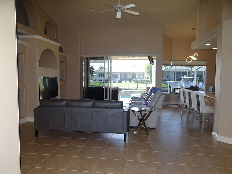 739 Bimini Ln — Photo 3