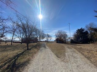 Pawnee Rd, Wellsville, KS 66092