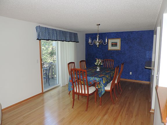 3rd image of 5396 Village Station Cir