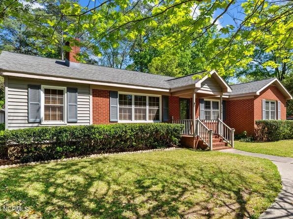 1804 Fairview Way, Greenville, NC 27858