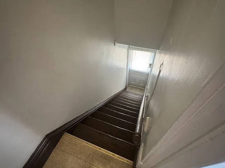 4545 Virginia Ave #2F — Photo 9