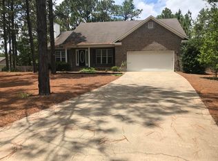 150 Deerwood Ln, Pinehurst, NC 28374