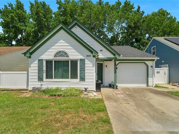 1916 John Brown Ln, Virginia Beach, VA 23464