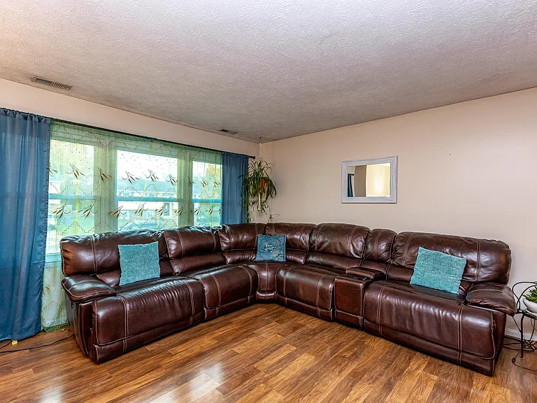 3008 Tuscaloosa Ln — Photo 5