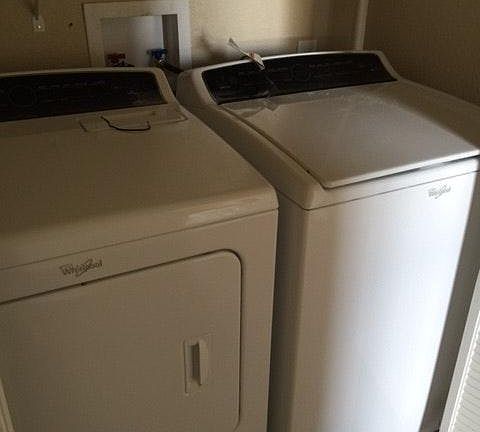 Full size washer/dryer in each unit