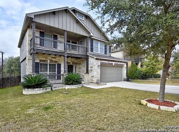 2nd image of 931 Oakwood Way