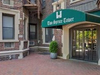 2 Spruce Street #4G, Great Neck, NY, 11021